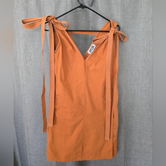 AmyLynn mini shift dress w/ tie shoulders & contrast stitching XS Orange V Neck - Picture 2 of 9